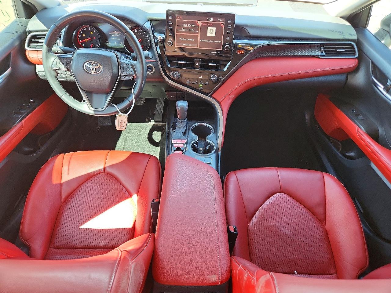 2021 TOYOTA CAMRY XSE photo 8