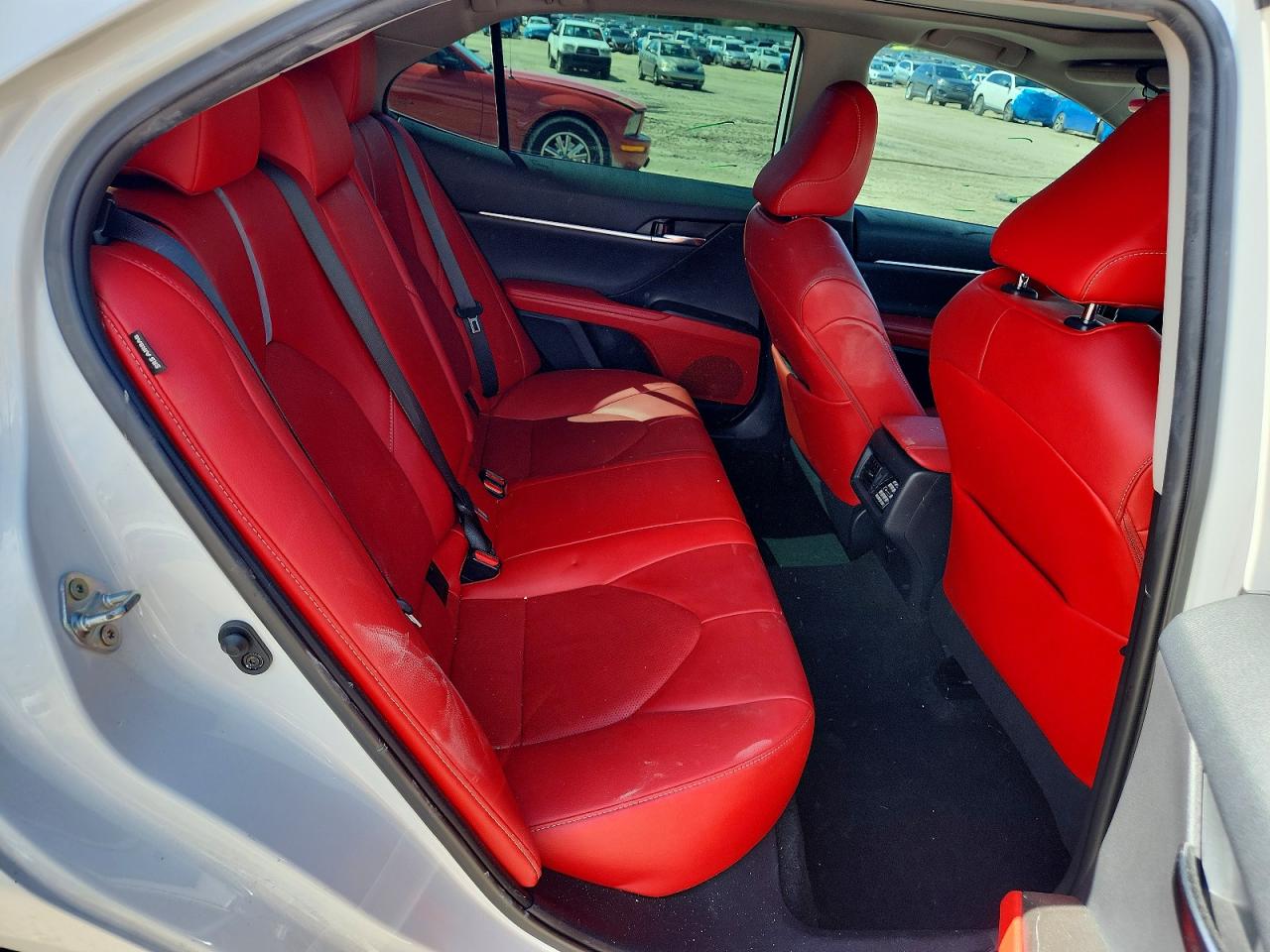 2021 TOYOTA CAMRY XSE photo 10