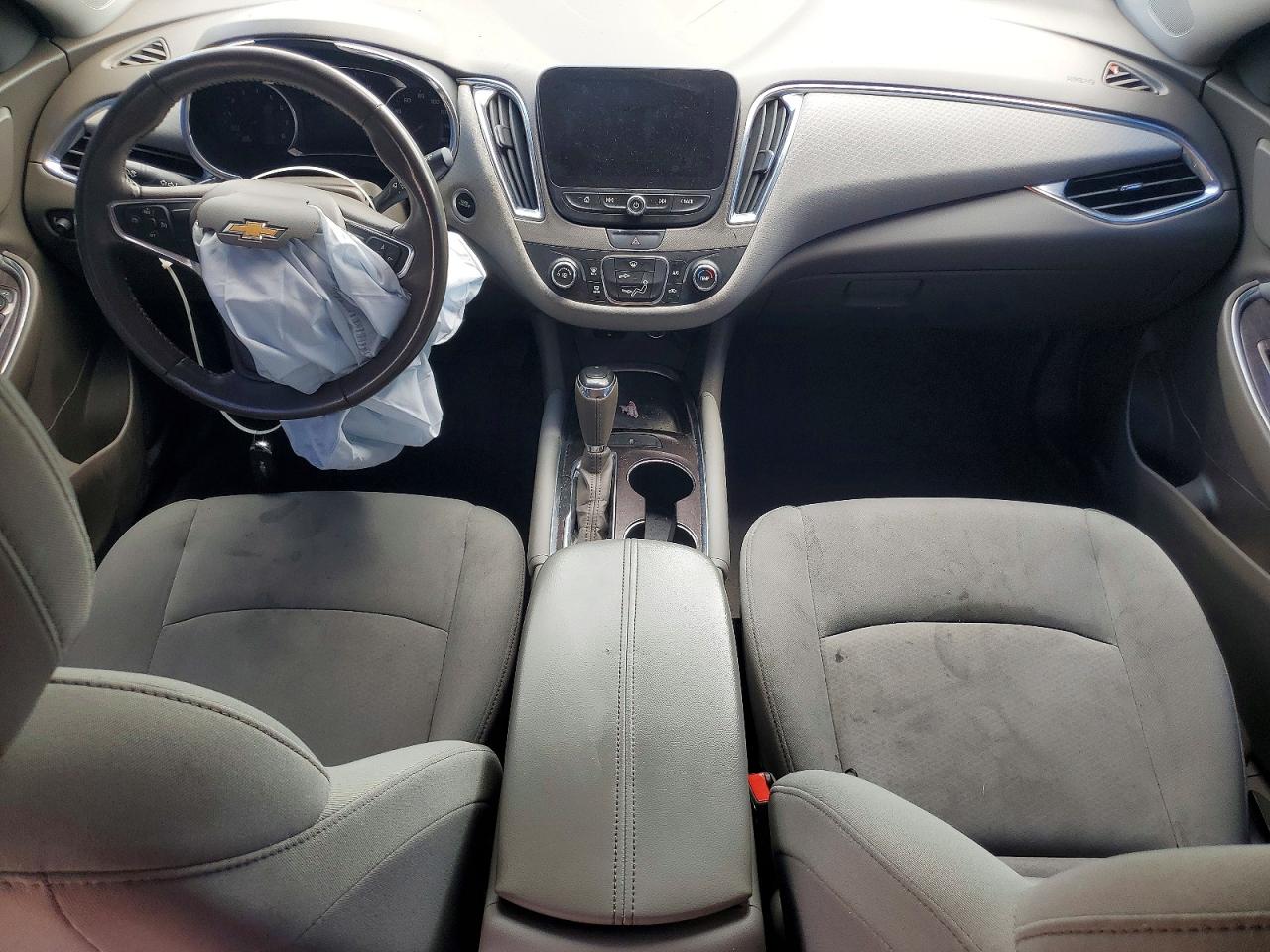2018 CHEVROLET MALIBU LT photo 22