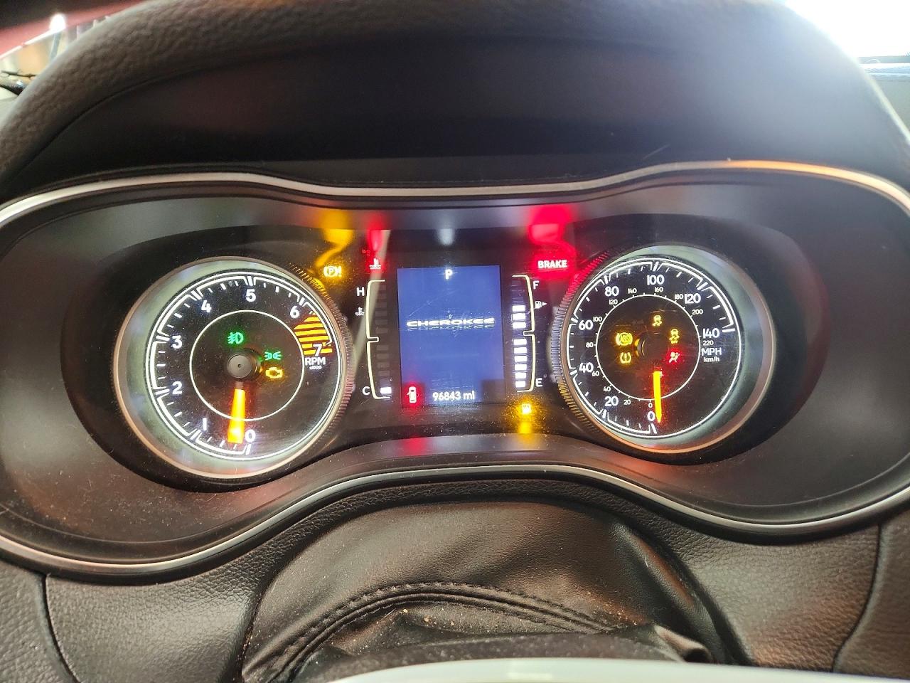 2019 JEEP CHEROKEE LATITUDE photo 17