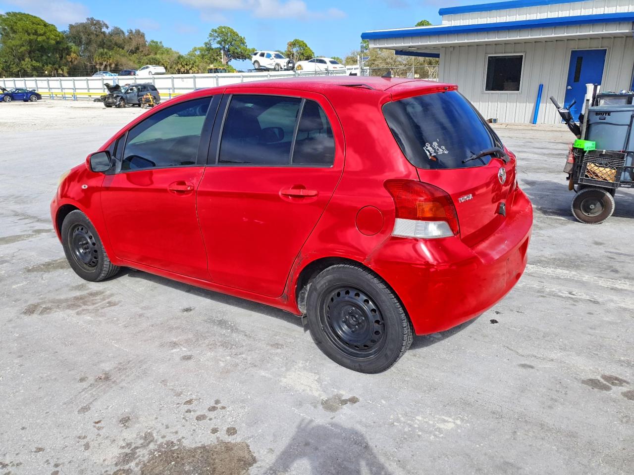 2010 TOYOTA YARIS BASE photo 3