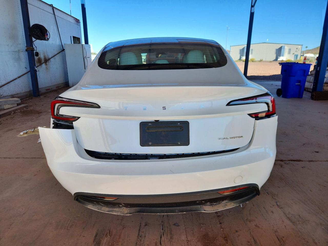 2024 TESLA MODEL 3 photo 11
