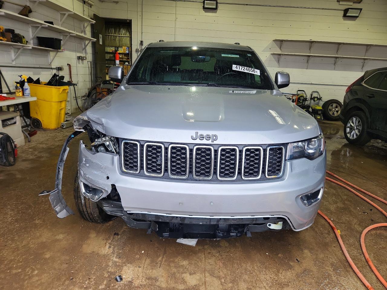 2020 JEEP GRAND CHEROKEE LIMITED photo 9