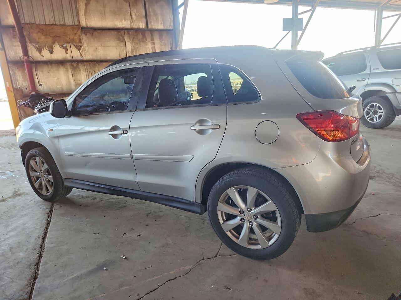 2014 MITSUBISHI OUTLANDER SPORT SE photo 2
