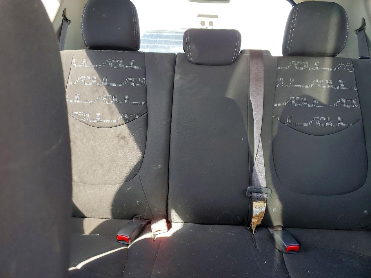 2012 KIA SOUL + photo 10