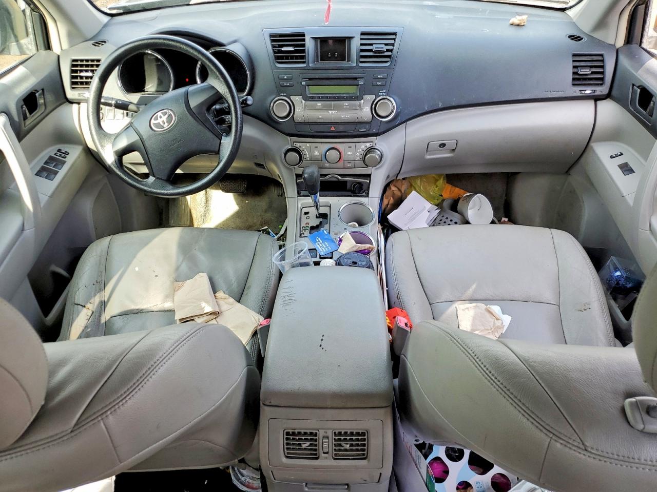 2008 TOYOTA HIGHLANDER photo 15