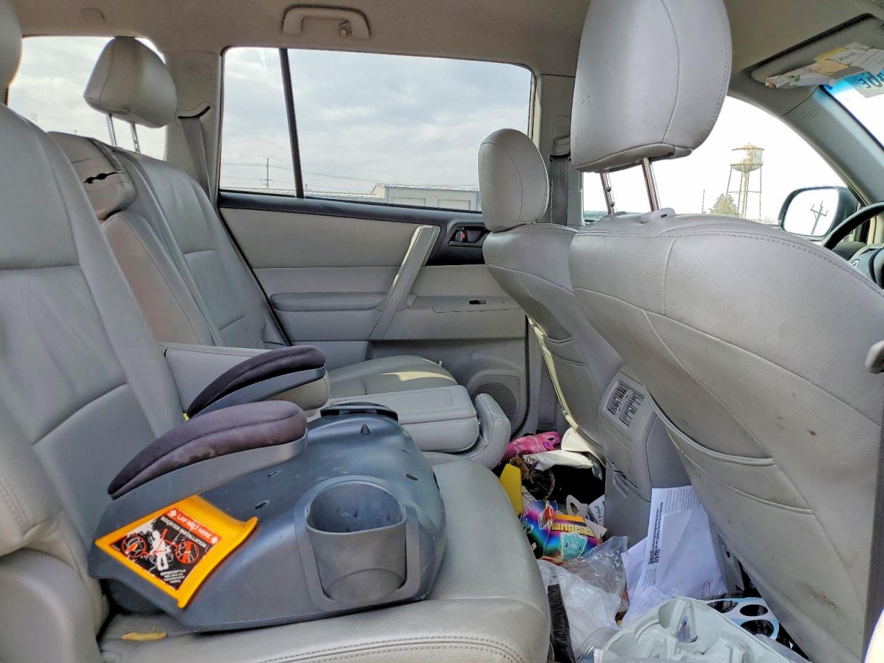 2008 TOYOTA HIGHLANDER photo 21