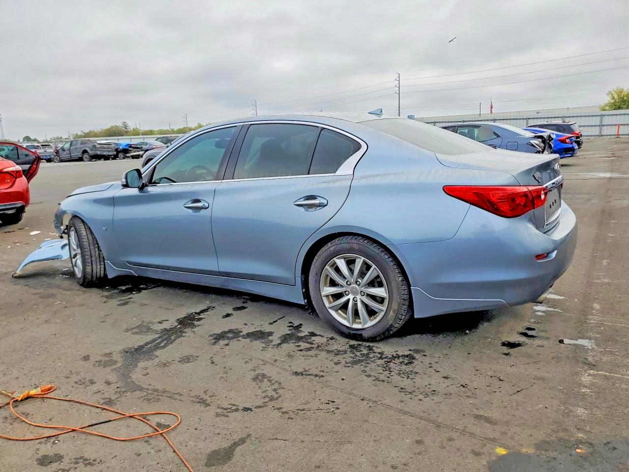 2015 INFINITI Q50 PREMIUM photo 3