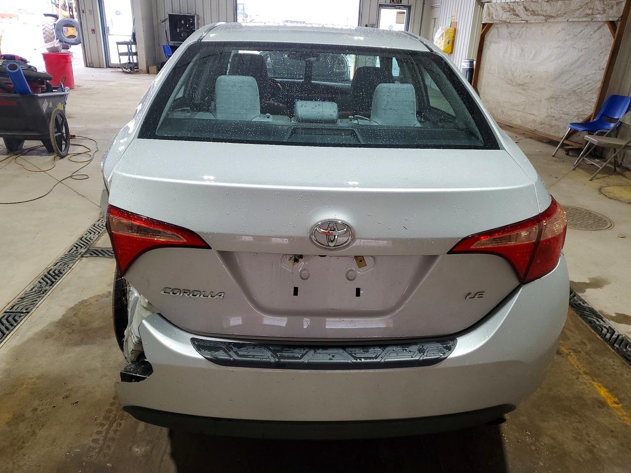 2018 TOYOTA COROLLA LE photo 16