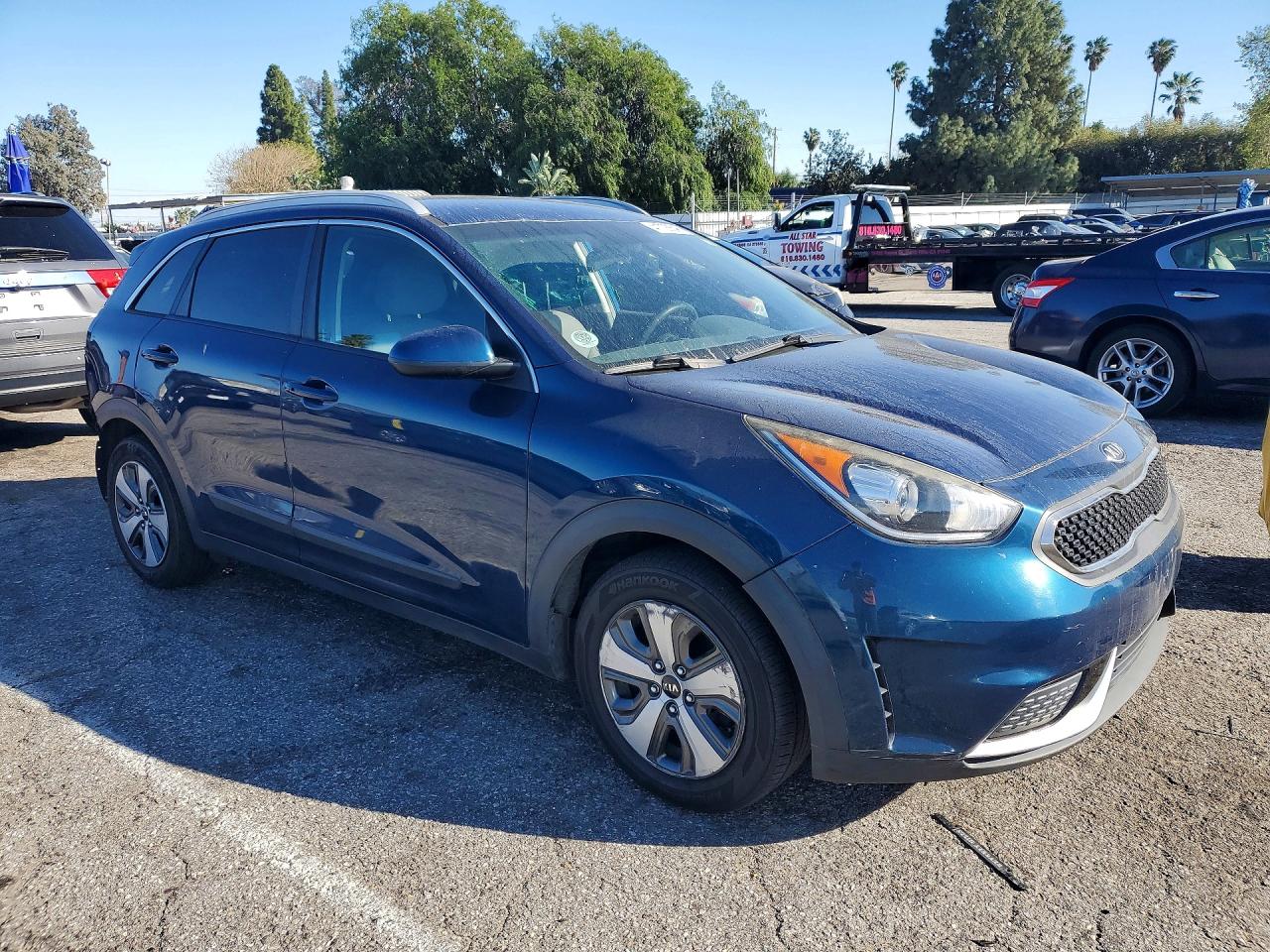 2018 KIA NIRO LX photo 4