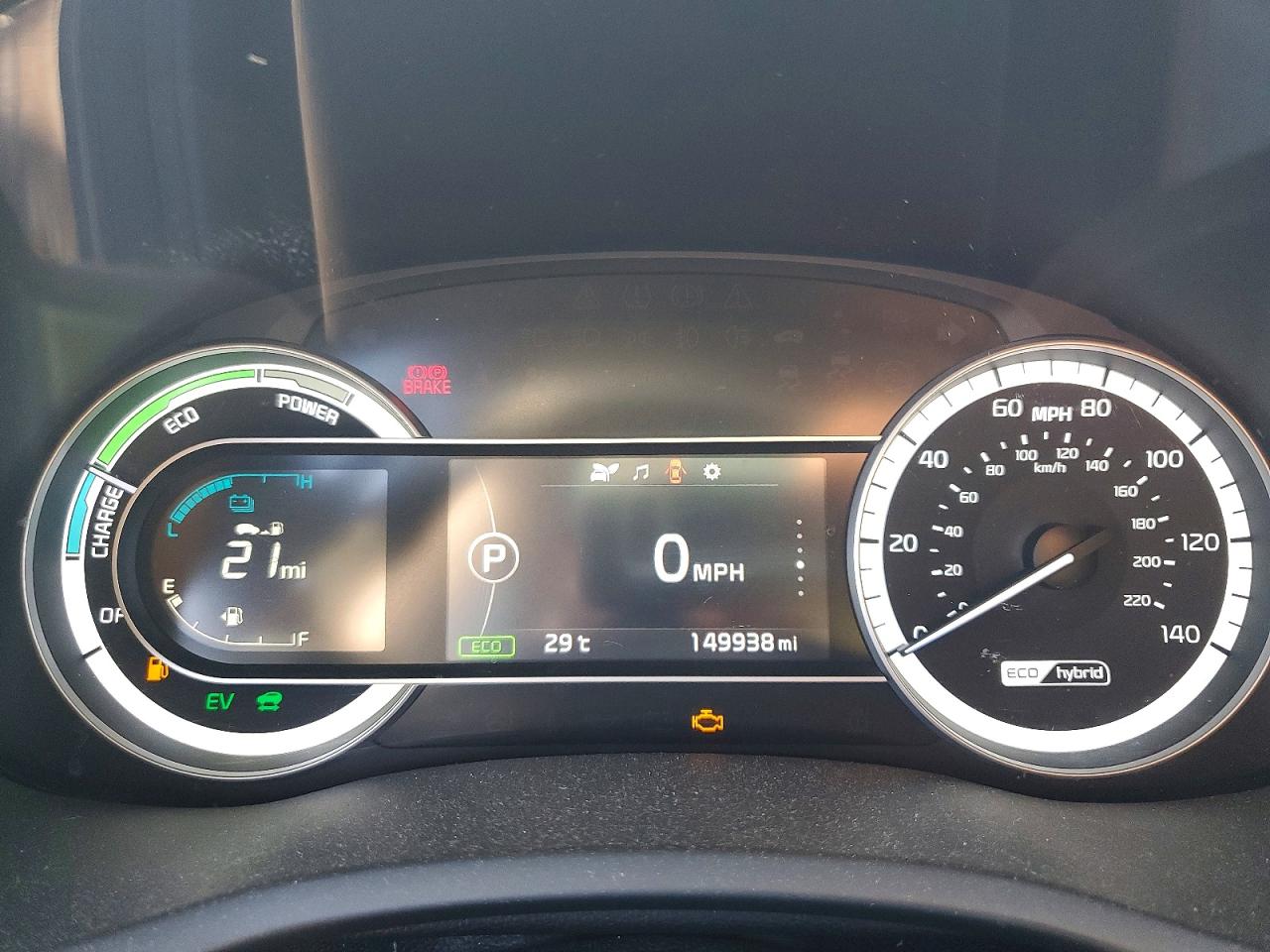 2018 KIA NIRO LX photo 9