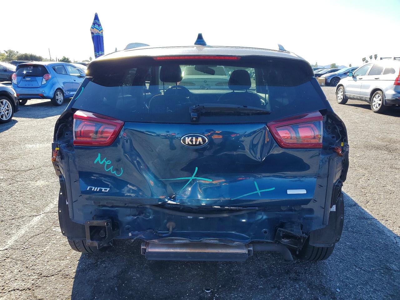 2018 KIA NIRO LX photo 6