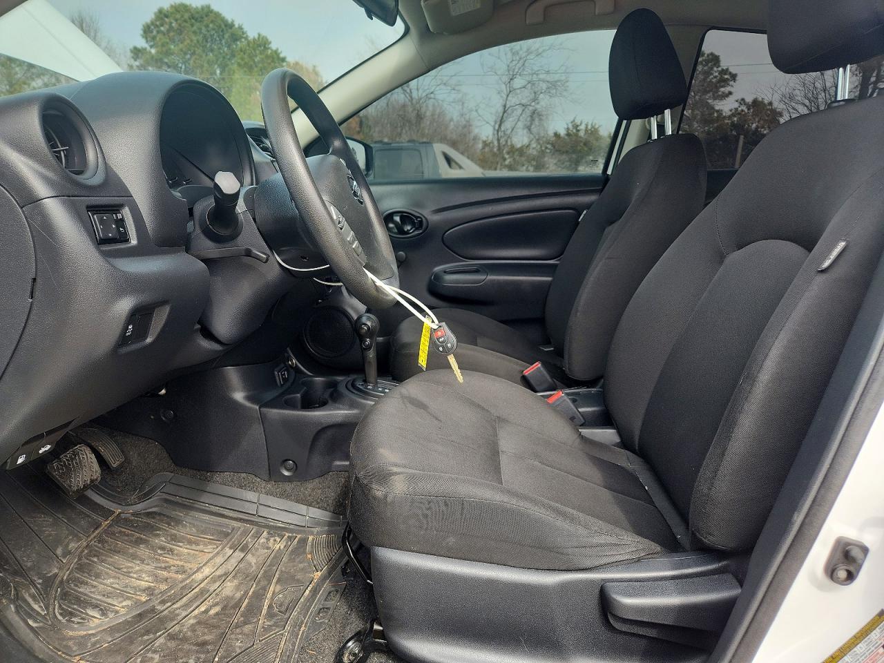 2019 NISSAN VERSA S PLUS photo 7