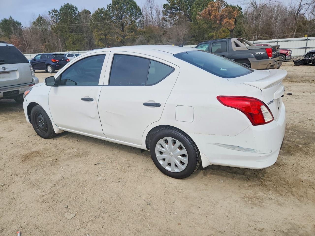2019 NISSAN VERSA S PLUS photo 2