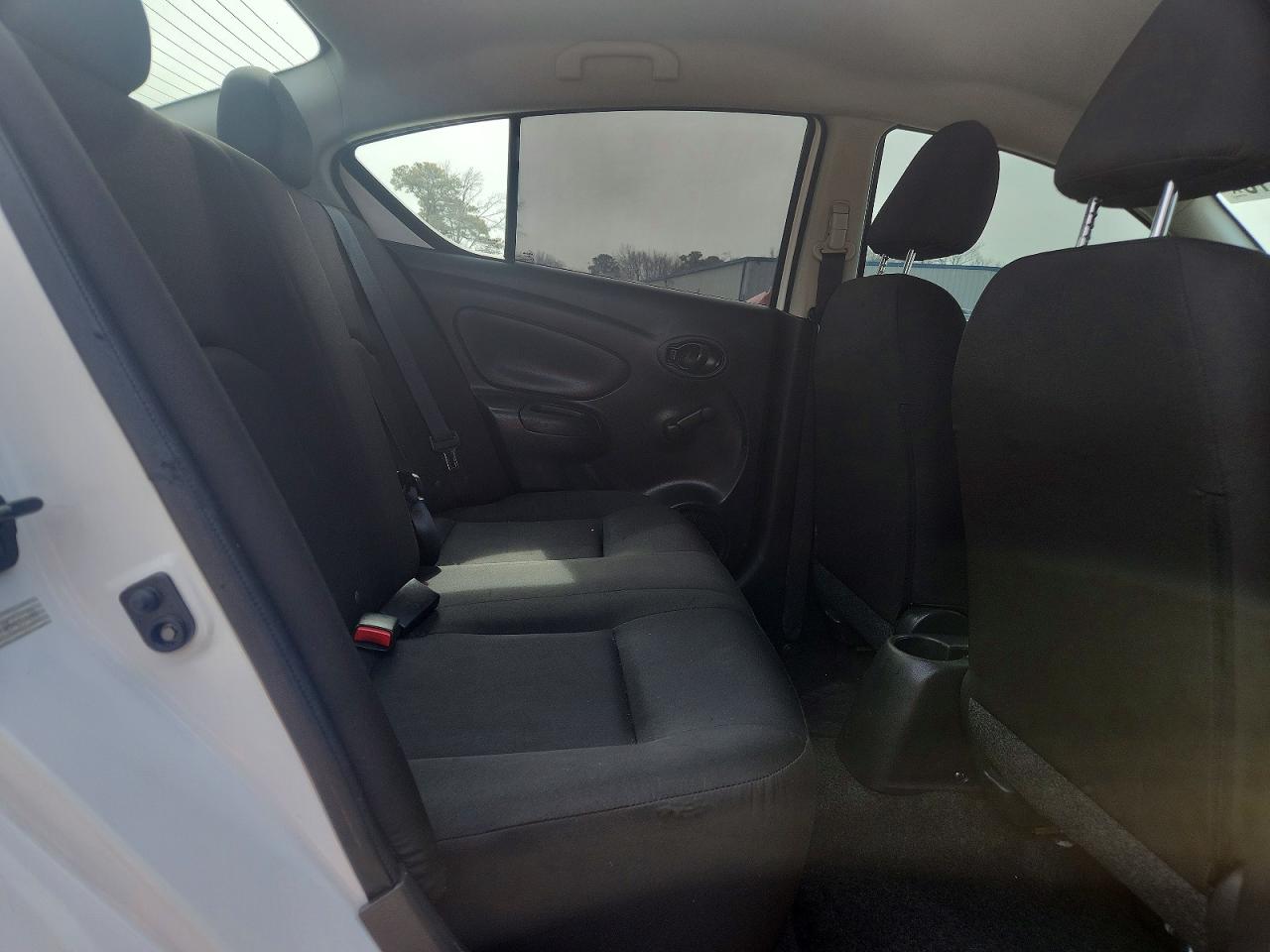 2019 NISSAN VERSA S PLUS photo 10
