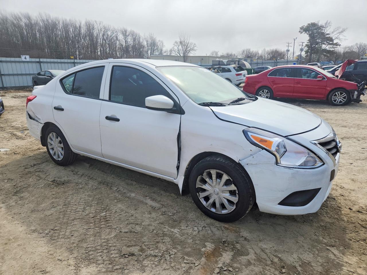 2019 NISSAN VERSA S PLUS photo 4