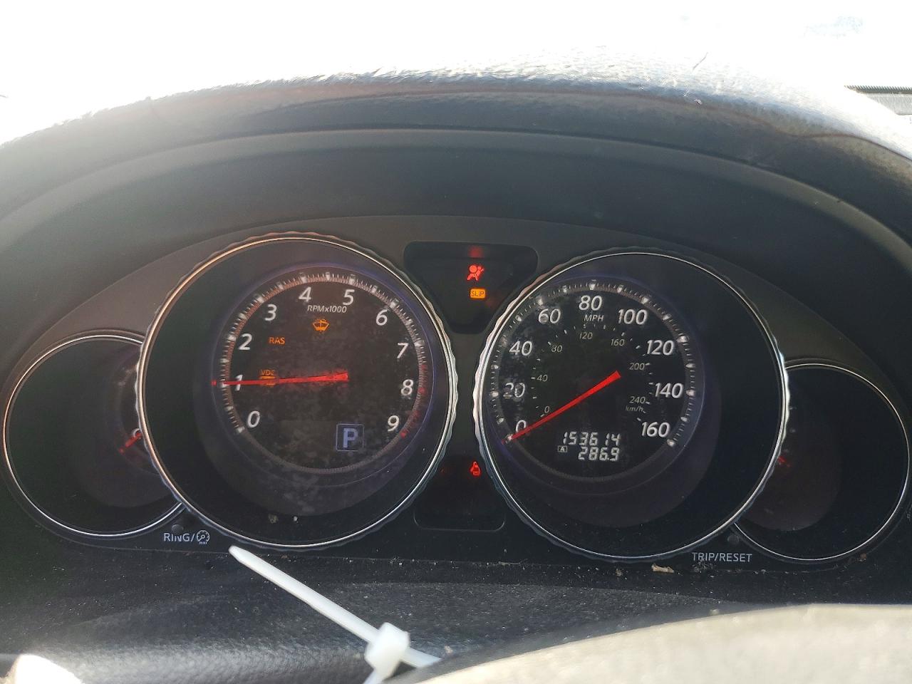 2009 INFINITI M35 BASE photo 9