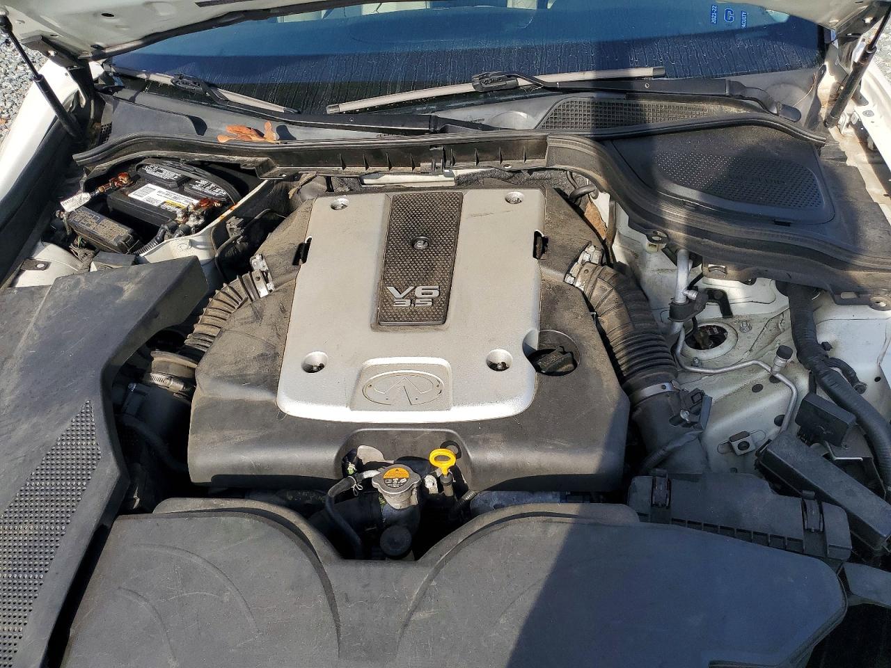 2009 INFINITI M35 BASE photo 11