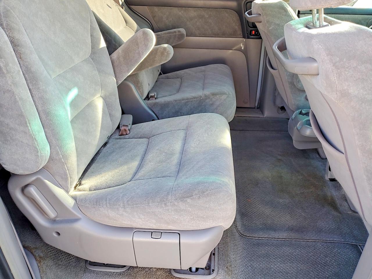 2002 HONDA ODYSSEY EX photo 21