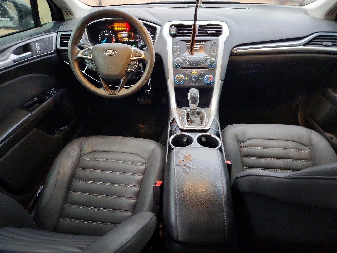 2013 FORD FUSION SE photo 8