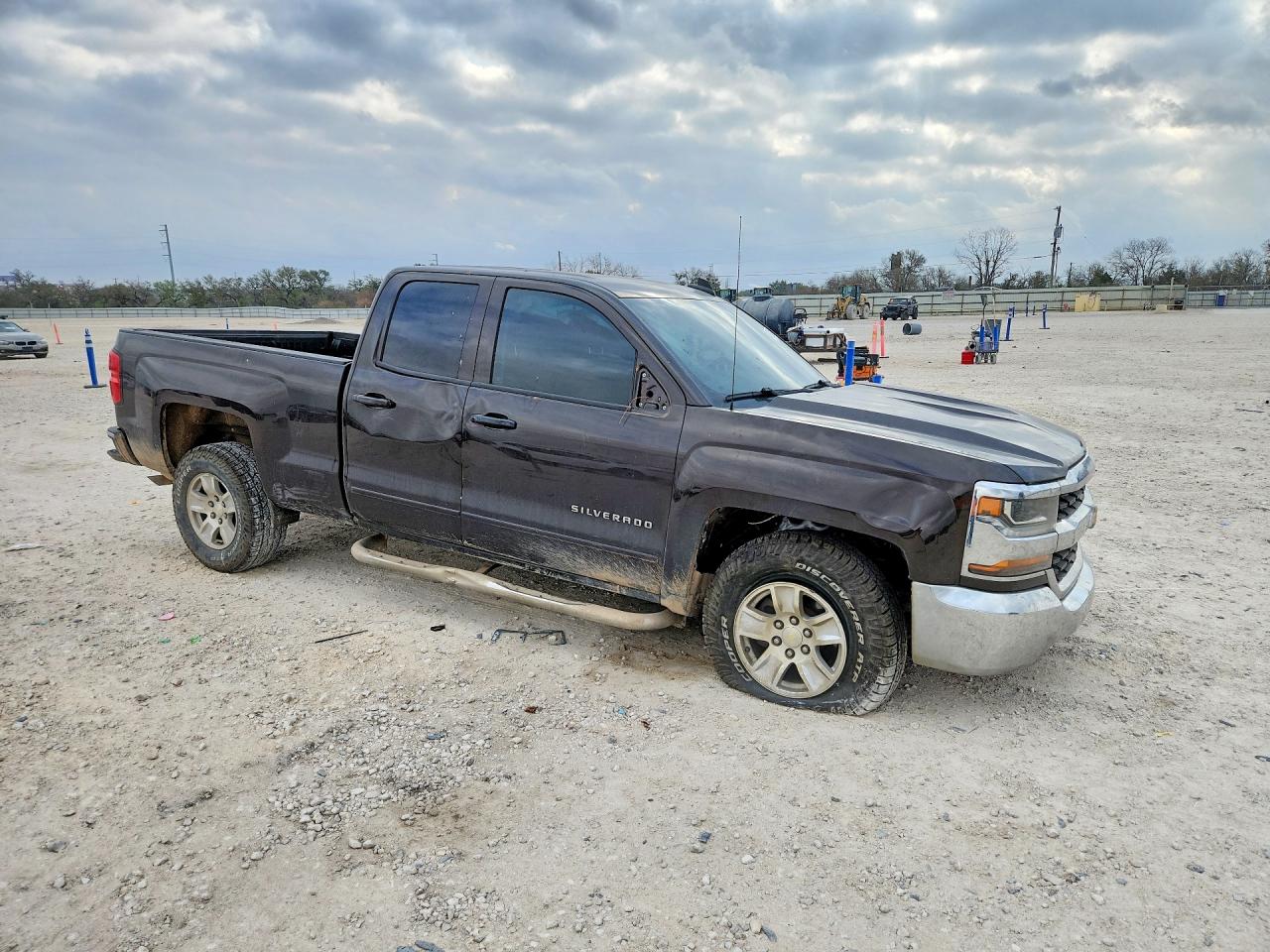 2018 CHEVROLET SILVERADO C1500 LT photo 10