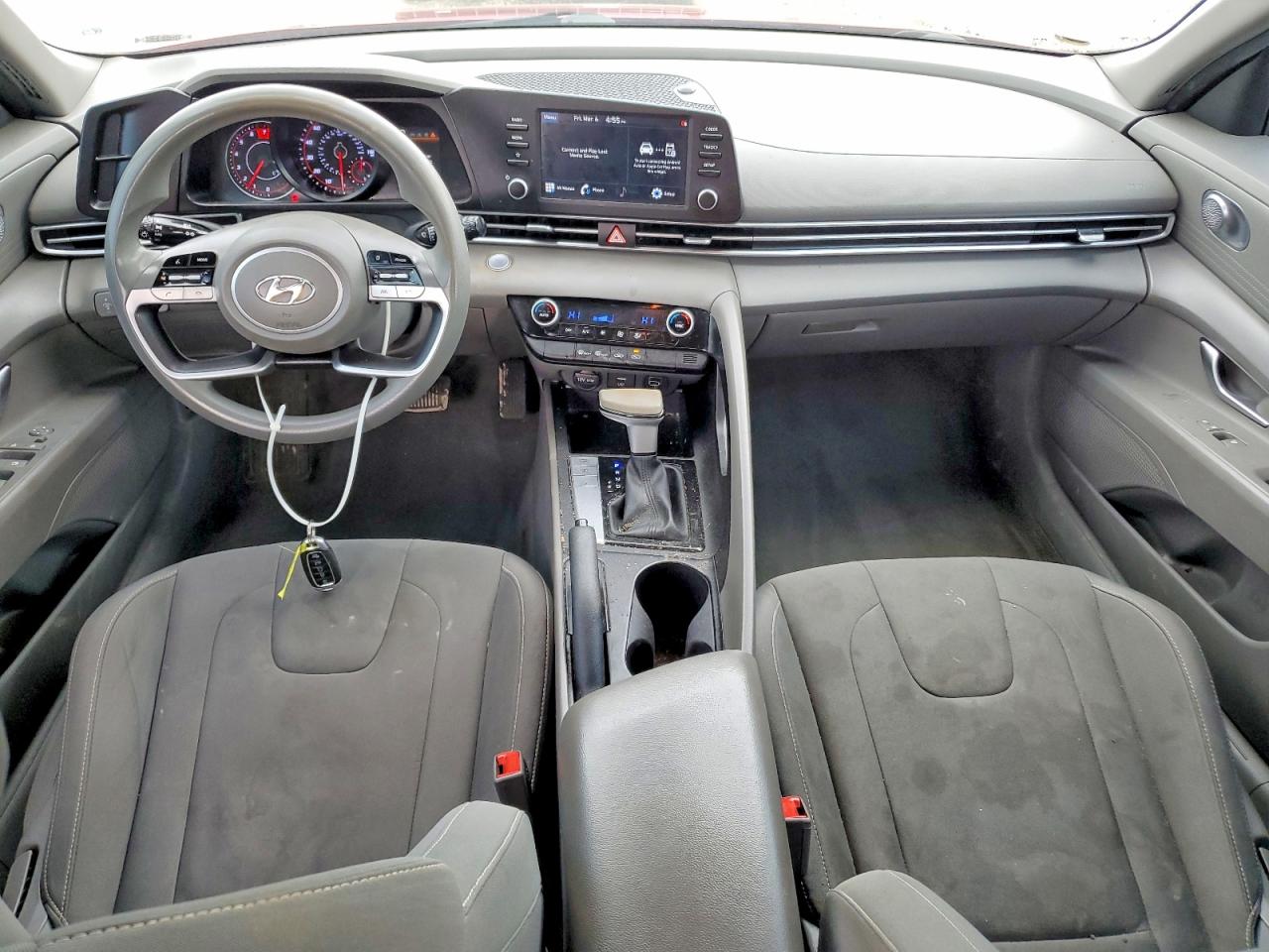 2022 HYUNDAI ELANTRA SEL photo 15