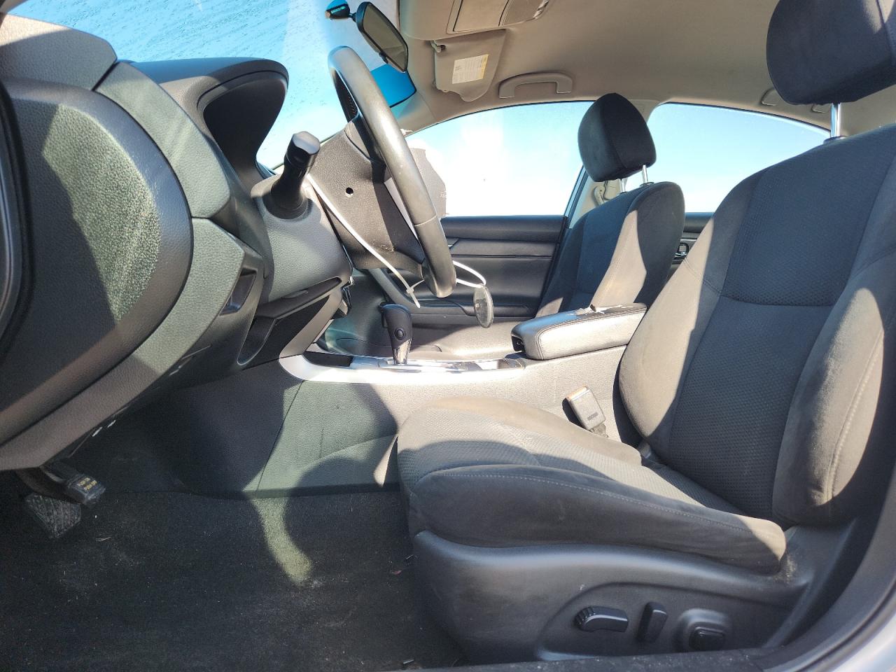 2015 NISSAN ALTIMA 2.5 SV photo 19