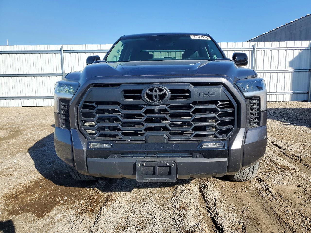 2024 TOYOTA TUNDRA LIMITED HV photo 13