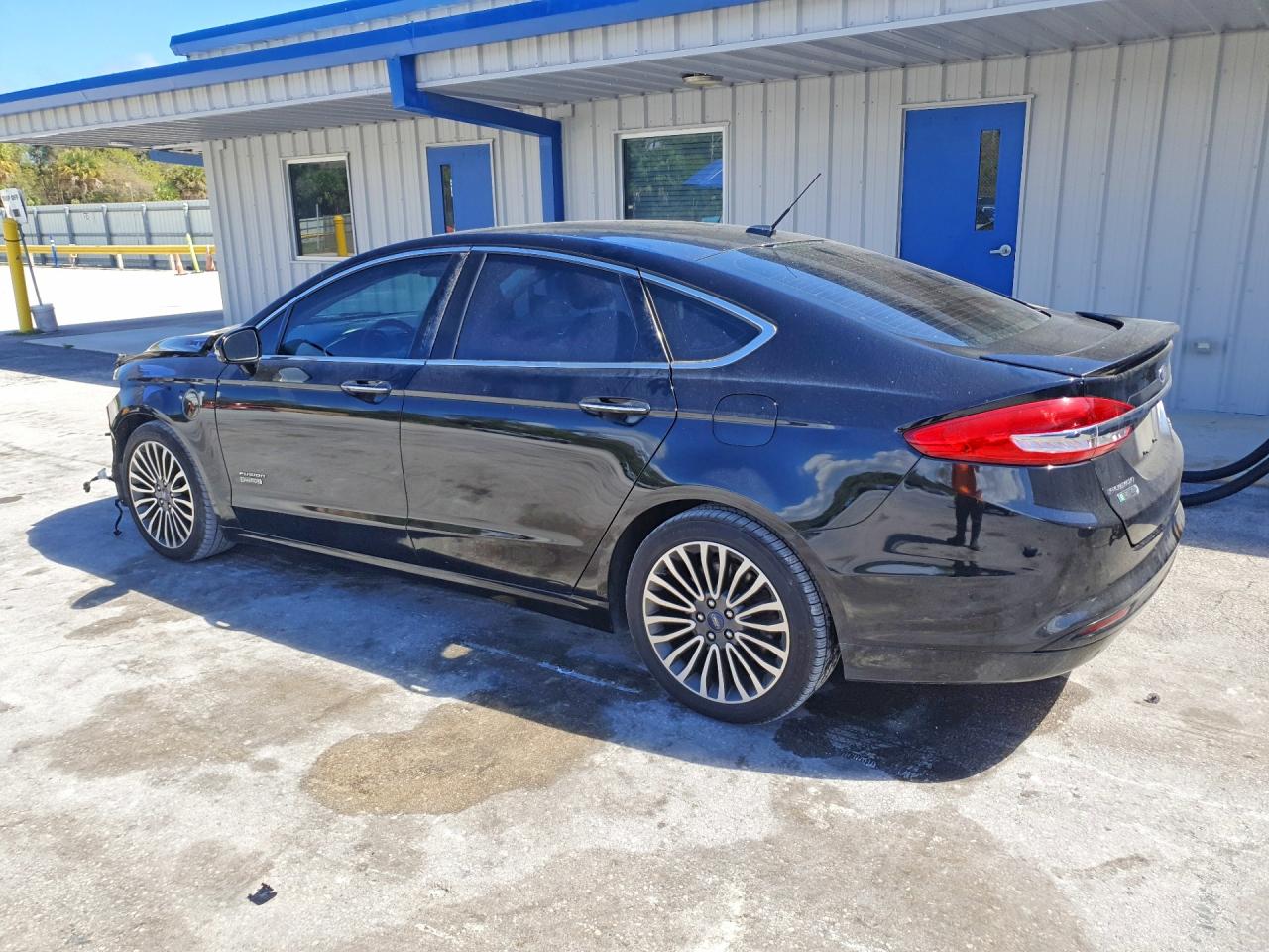 2017 FORD FUSION TITANIUM PHEV photo 2