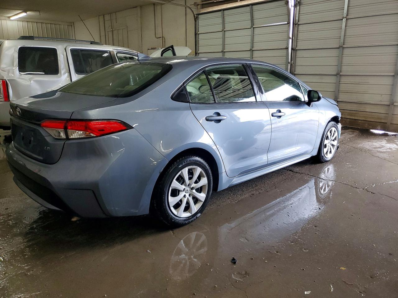 2021 TOYOTA COROLLA LE photo 5