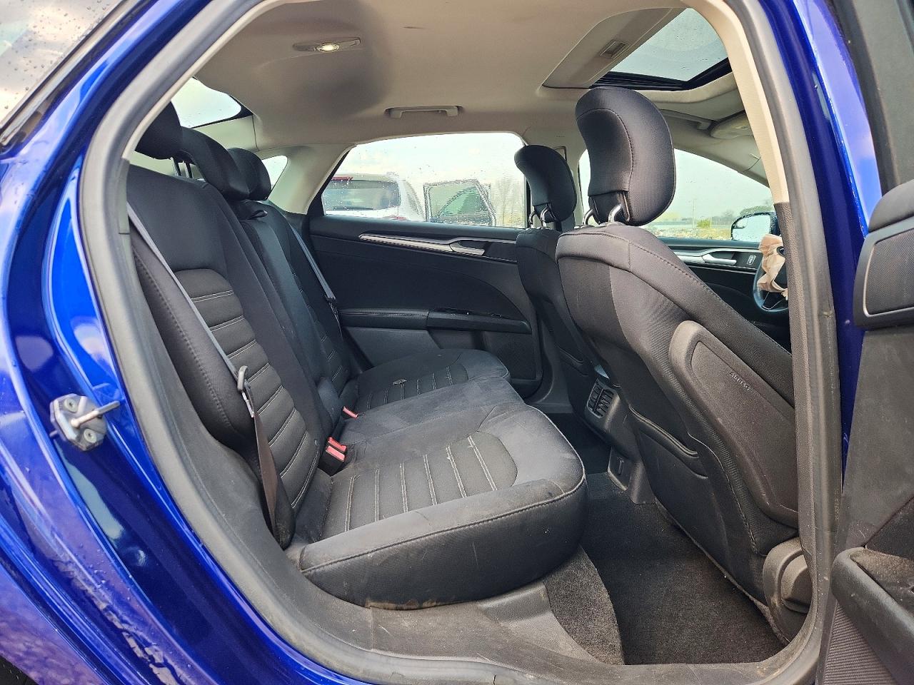2013 FORD FUSION SE photo 10