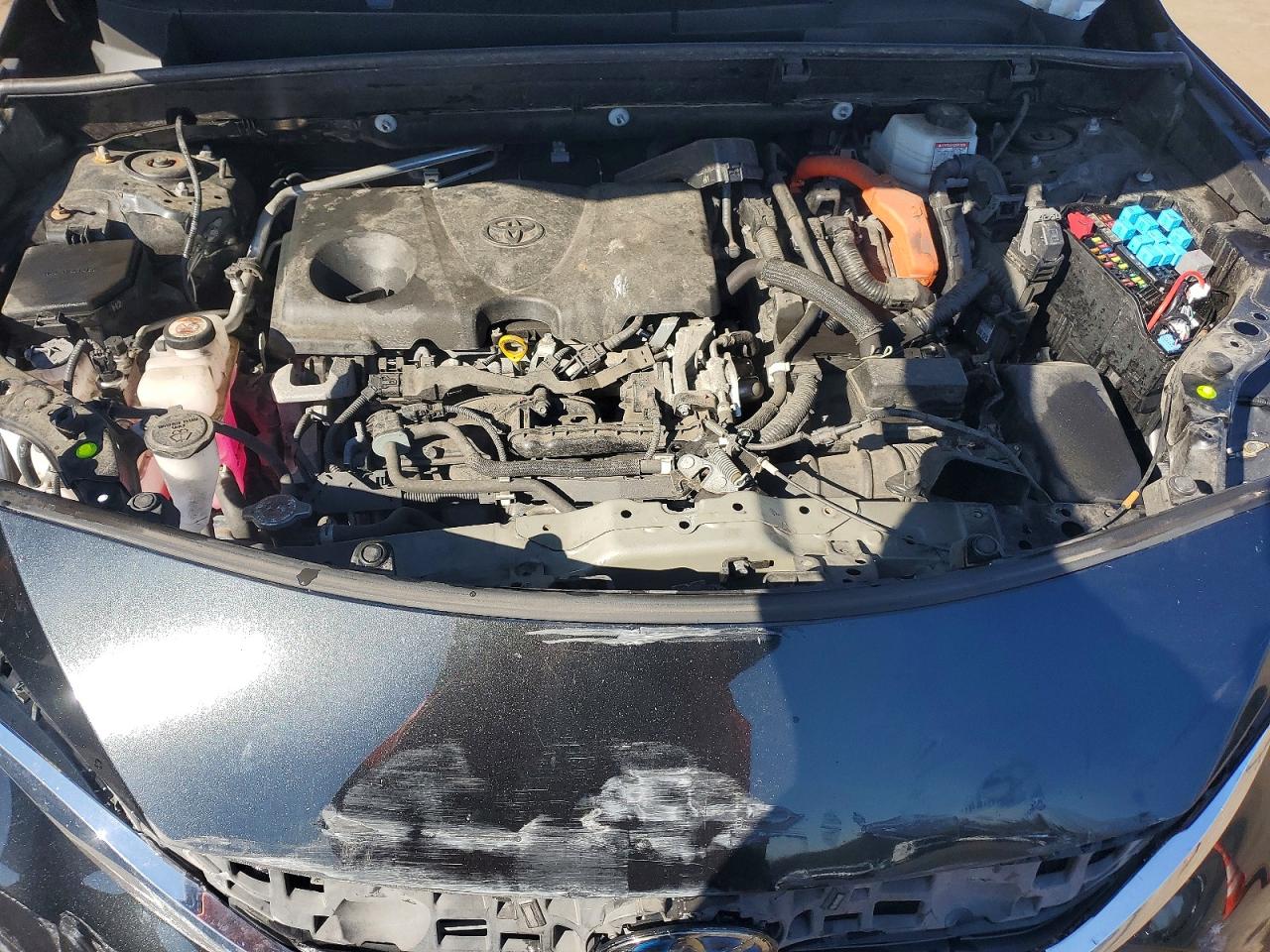 2021 TOYOTA VENZA XLE photo 31