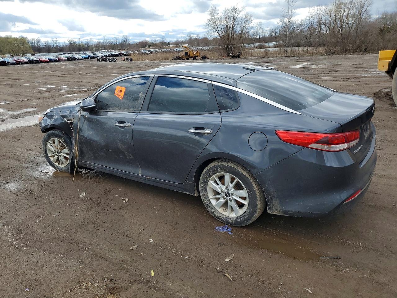 2018 KIA OPTIMA LX photo 4