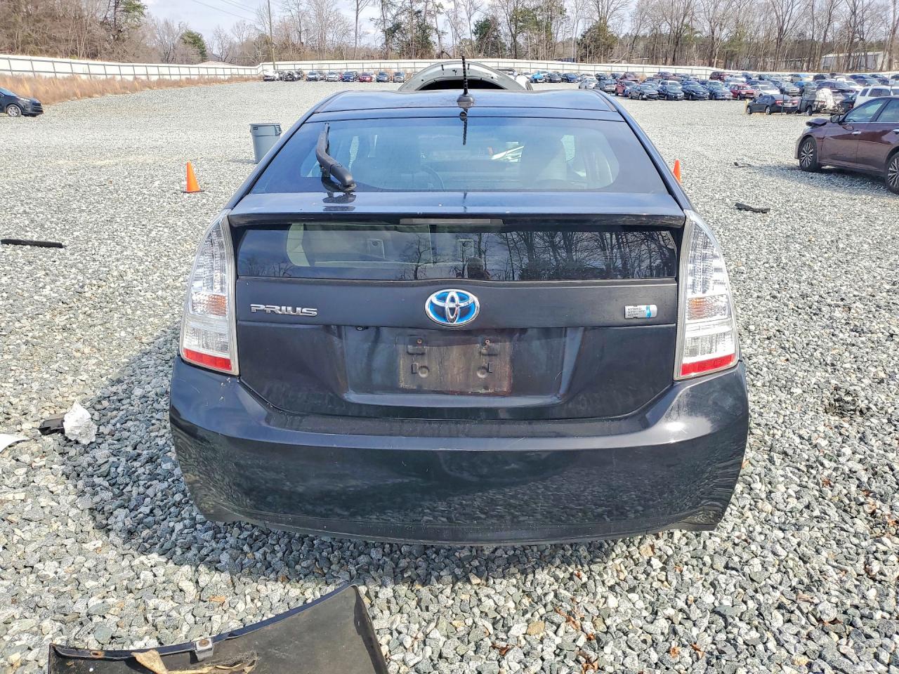 2010 TOYOTA PRIUS IV photo 6