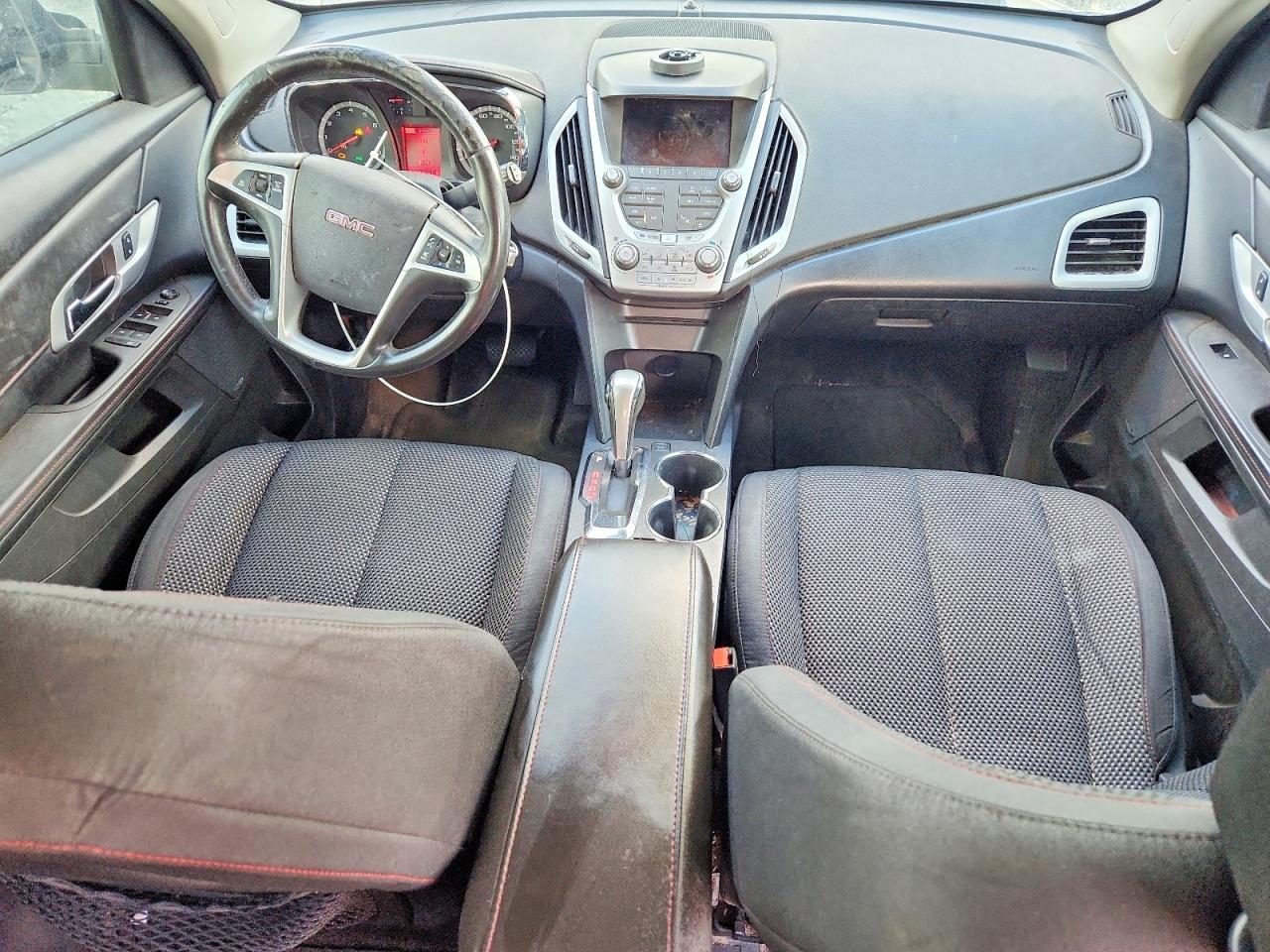 2015 GMC TERRAIN SLE photo 15