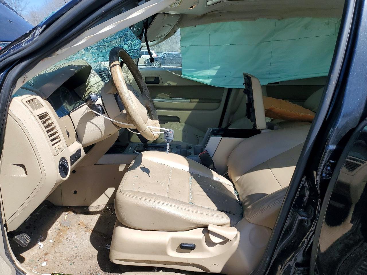 2011 FORD ESCAPE XLT photo 13