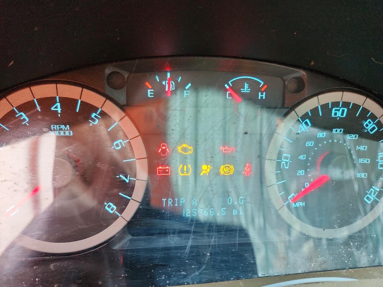 2011 FORD ESCAPE XLT photo 18