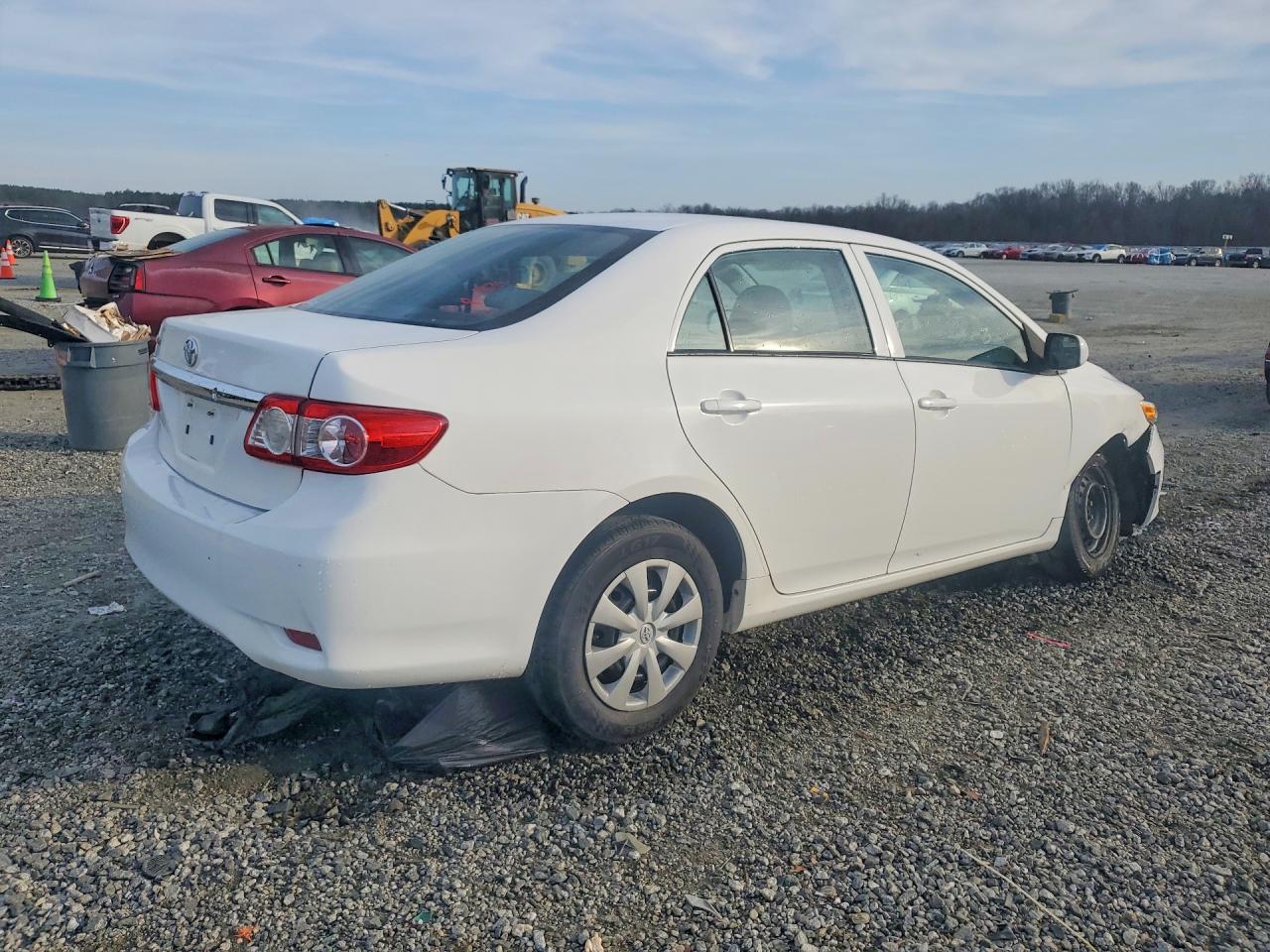 2012 TOYOTA COROLLA L photo 5