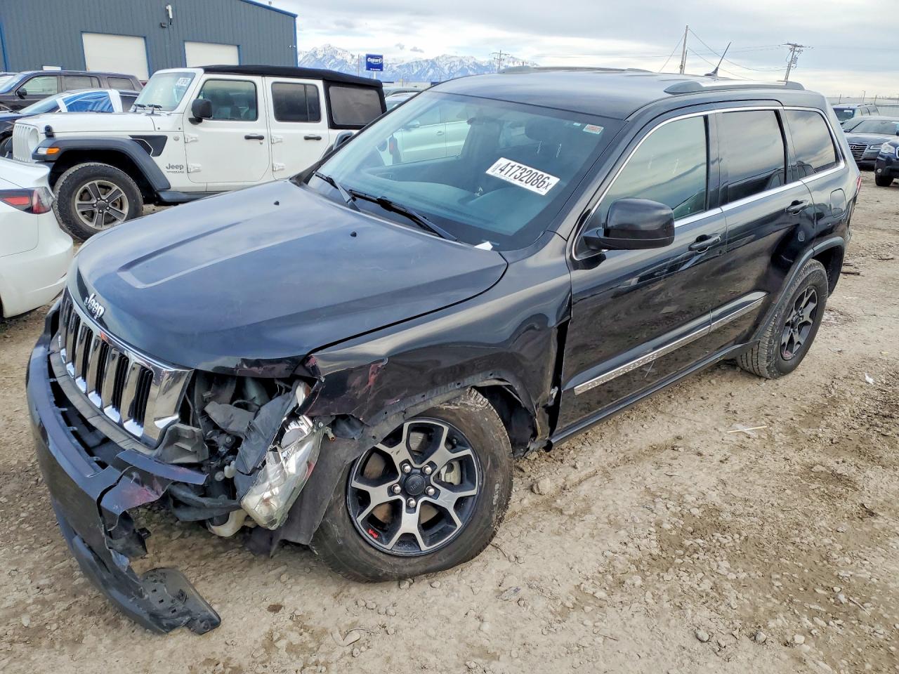 2011 JEEP GRAND CHEROKEE
