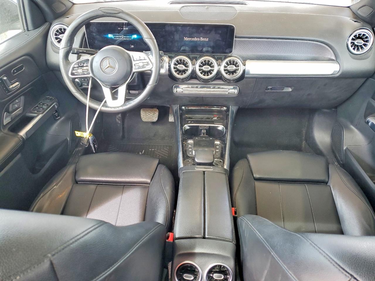 2021 MERCEDES-BENZ GLB 250 photo 29