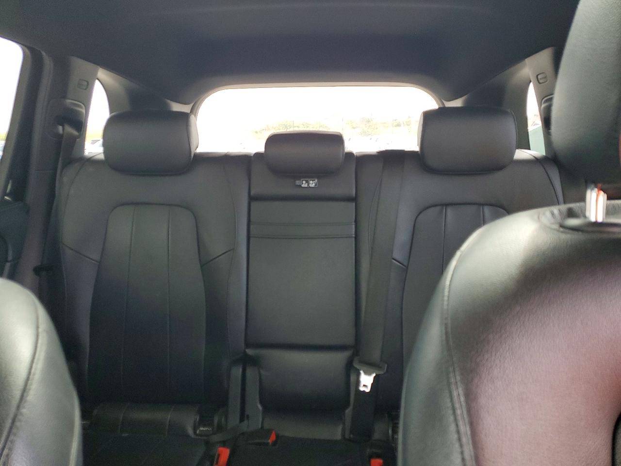 2021 MERCEDES-BENZ GLB 250 photo 37