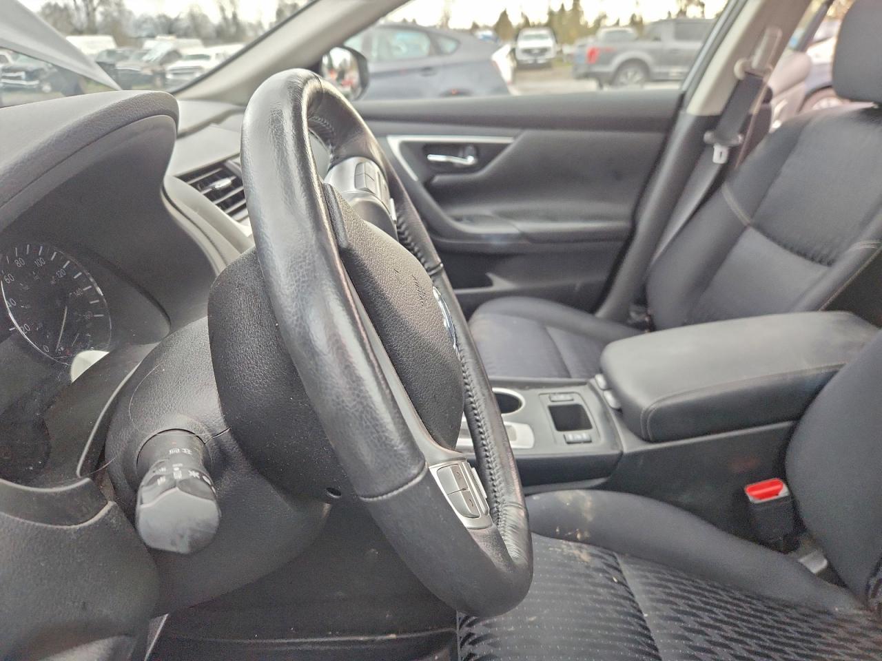 2017 NISSAN ALTIMA 2.5 SV photo 7