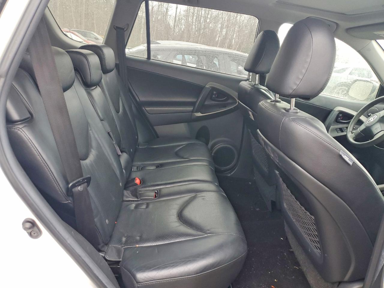 2011 TOYOTA RAV4 SPORT photo 21