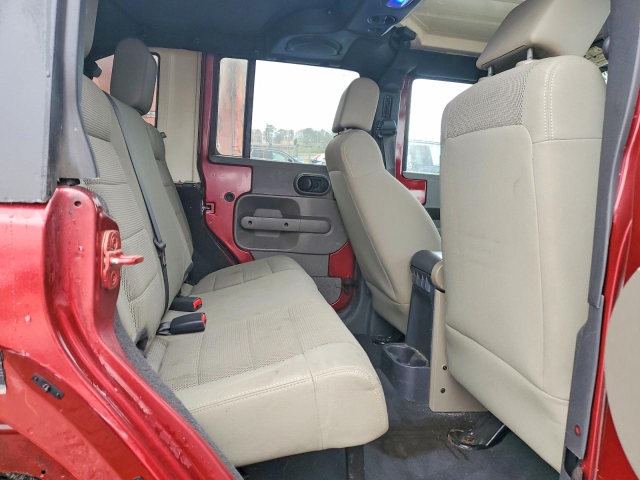 2007 JEEP WRANGLER SAHARA photo 31