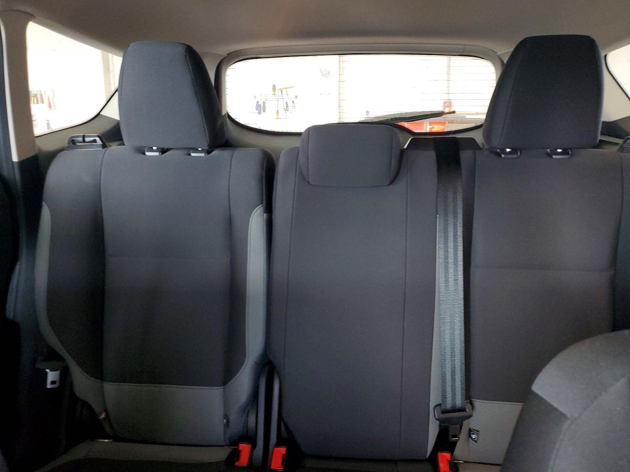 2016 FORD ESCAPE S photo 10