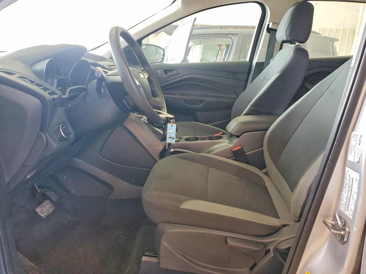 2016 FORD ESCAPE S photo 7