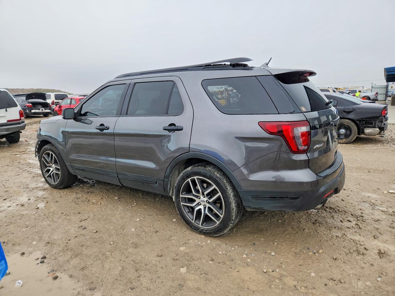 2018 FORD EXPLORER SPORT photo 2