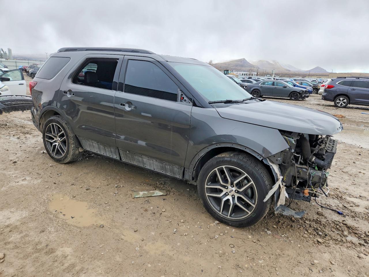 2018 FORD EXPLORER SPORT photo 4