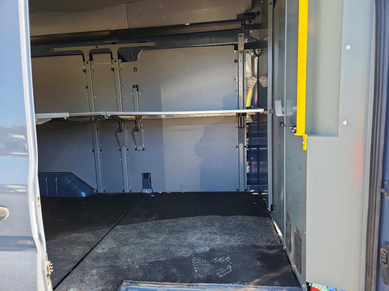 2020 FORD TRANSIT 250 EL HIGH ROOF DELIVERY VAN photo 21