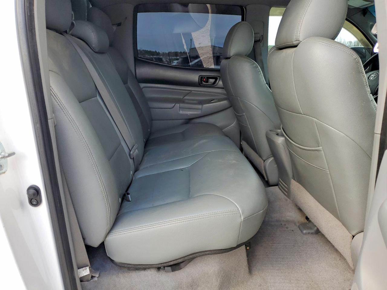 2008 TOYOTA TACOMA photo 19